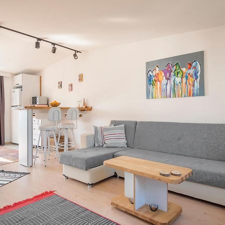 Central, Cozy, 15 Min Walk To The Beach, Fast Wi-Fi, Free Parking, 4Ppl بودروم المظهر الخارجي الصورة