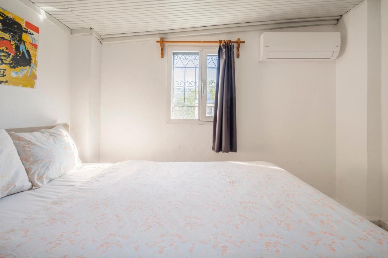 Central, Cozy, 15 Min Walk To The Beach, Fast Wi-Fi, Free Parking, 4Ppl بودروم المظهر الخارجي الصورة